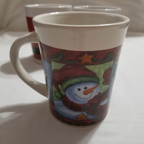 Royal Norfolk Christmas Mug Trio - Picture 9 of 10